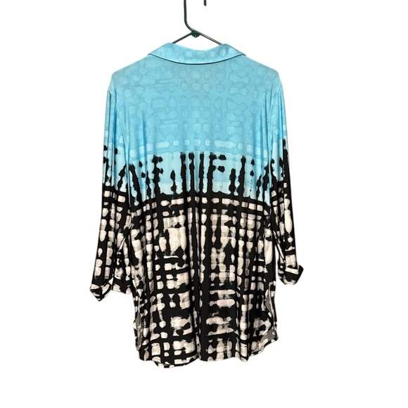 Peter Nygard Blue and Black Button-Up Shirt size large - Picture 3 of 6